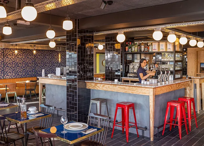 Eklo Clermont Ferrand Centre GareHotel Clermont Ferrand